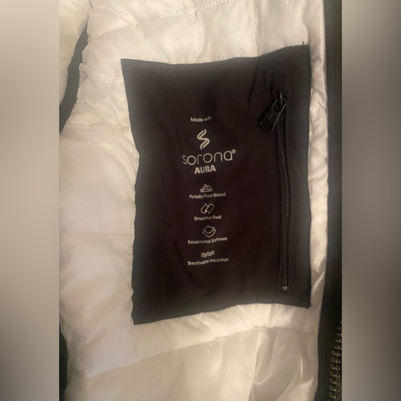 Calvin Klein Insulated Puffer Coat/Vest NWT - Picture 2 of 7